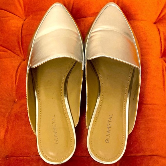 Silver Metallic Slides - Picture 5 of 16